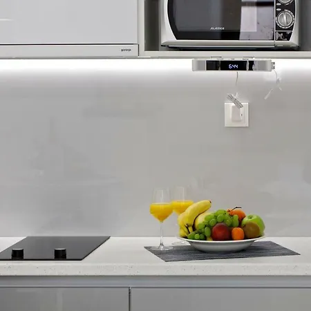 Luxor Hvar - Main Square *